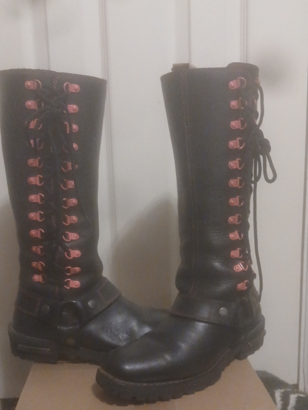 Black Women's Lace-Up Combat Boots with Pink Eyelets